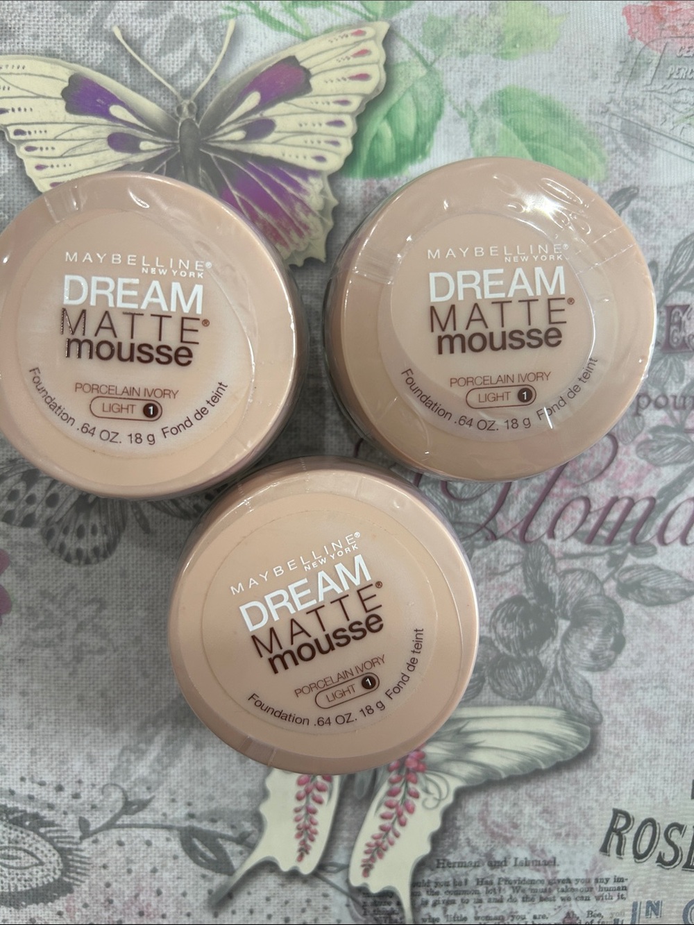 LOT OF 3 Maybelline Dream Matte Mousse Foundation - Porcelain Ivory 🦋FIRM PRICE🦋